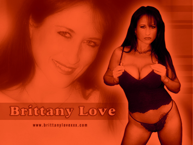 Brittany Love Wallpaper - 800x600