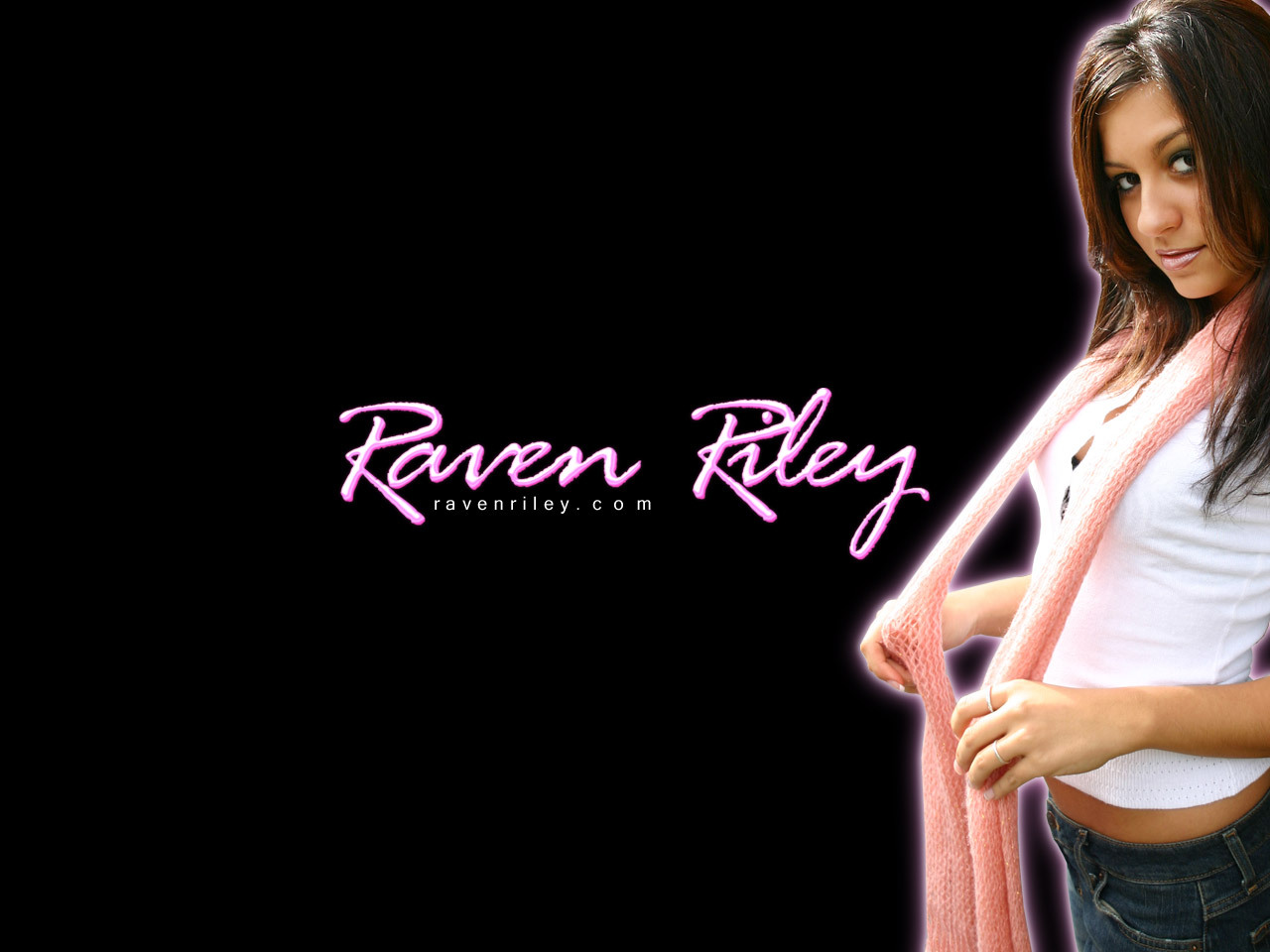 Raven Riley Wallpaper - 1280x960