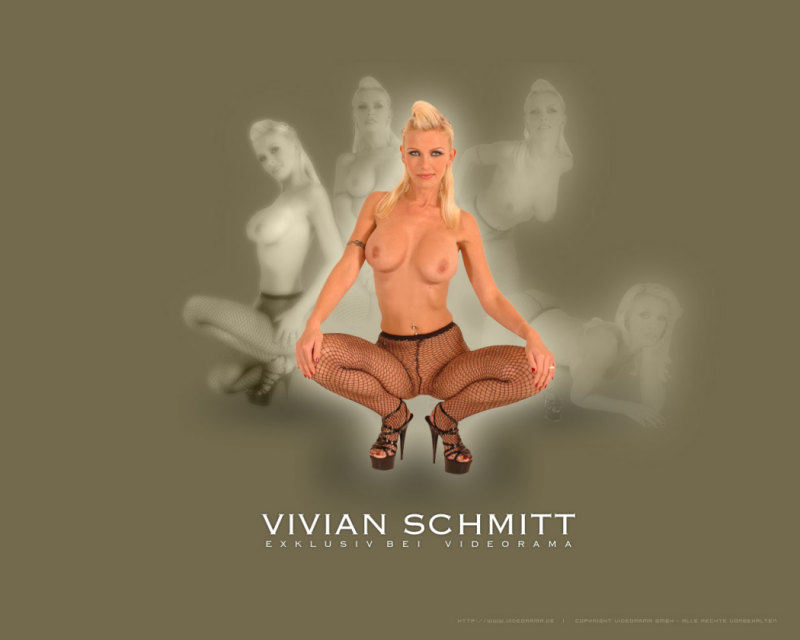 Vivian Schmitt Wallpaper - 800x640